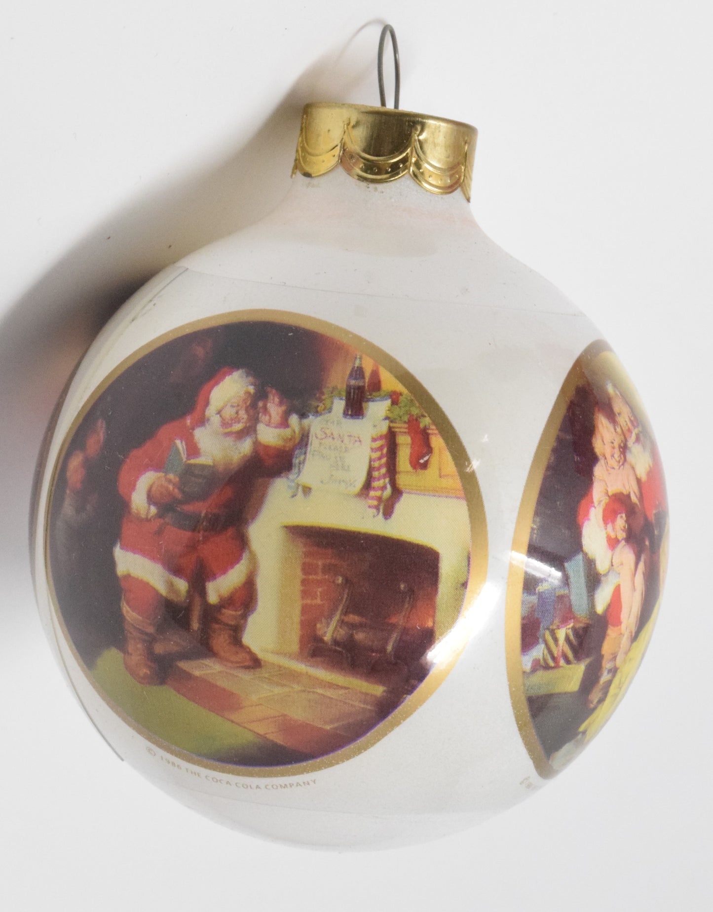 Hallmark Keepsake Coca Cola Santa Glass Christmas Ornament 1986