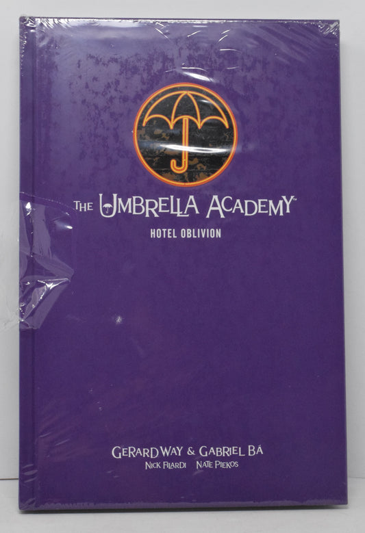 Umbrella Academy Hotel Oblivion Library HC Dark Horse 2020 NM