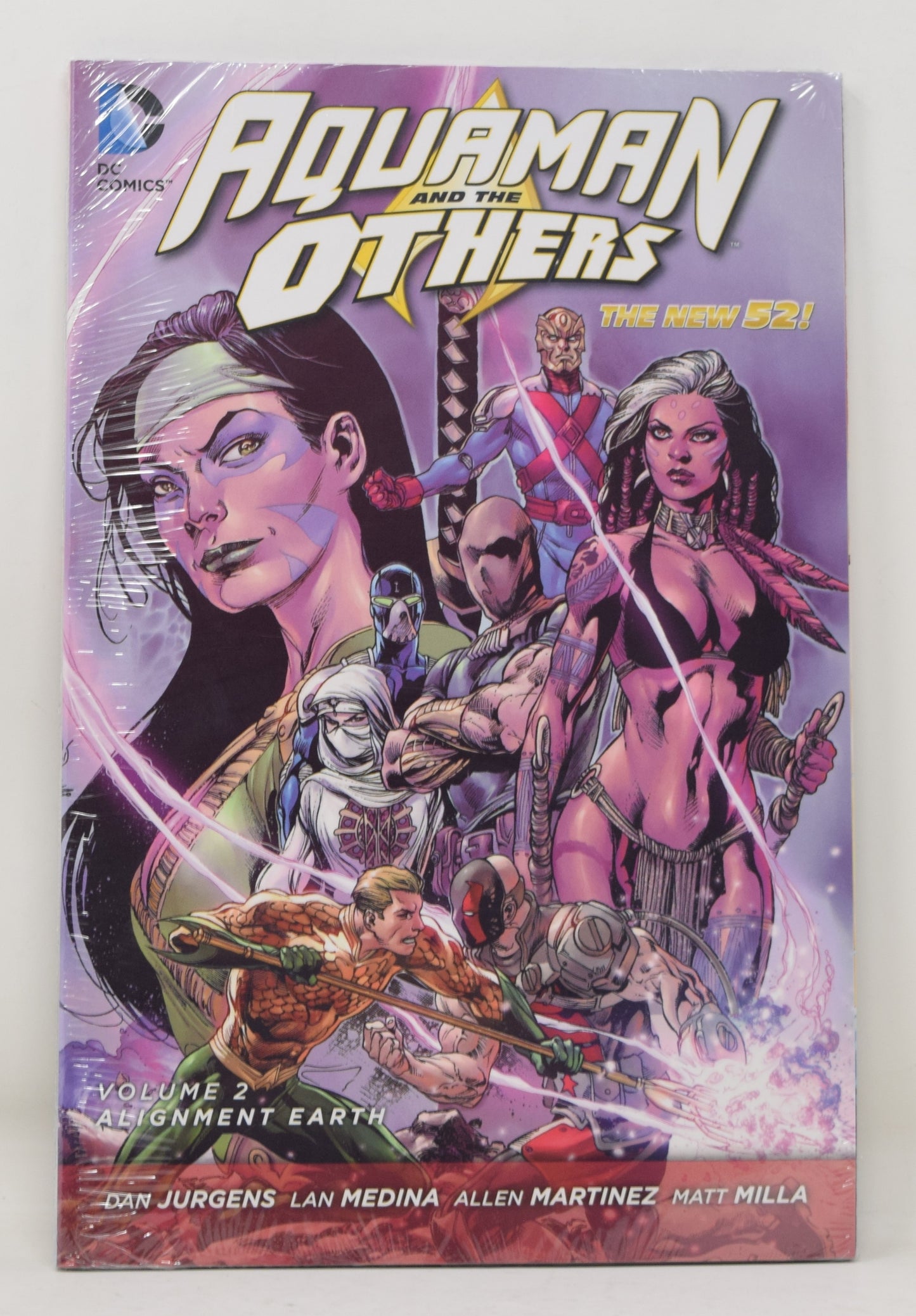 Aquaman And the Others Volume 2 Alignment Earth DC 2013 NM New