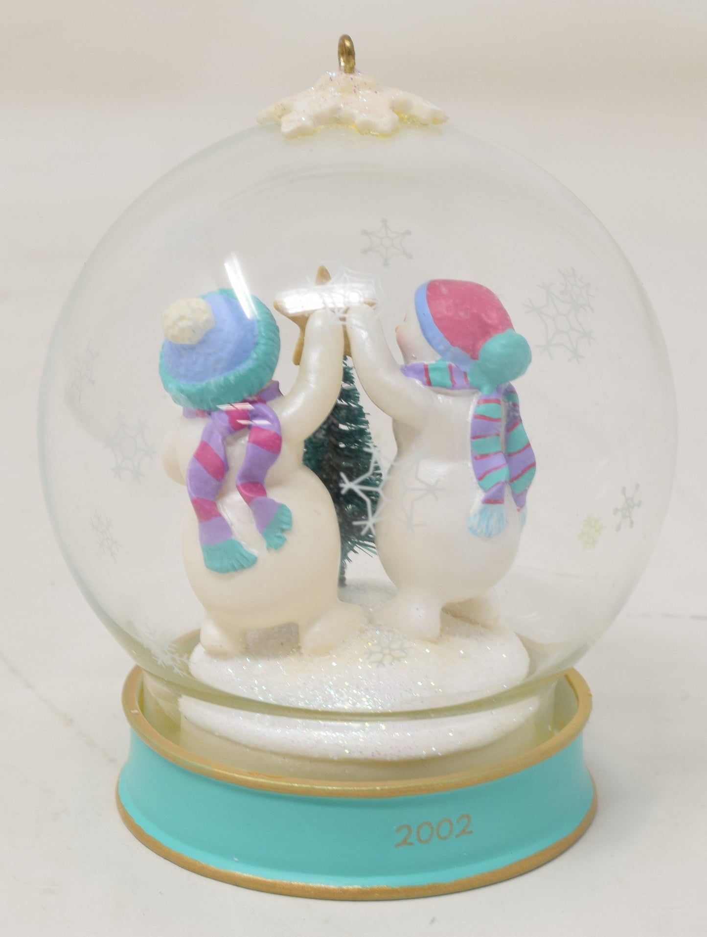 Hallmark Keepsake Ornament Cool Friends Snowman Christmas Tree 2002 NIB