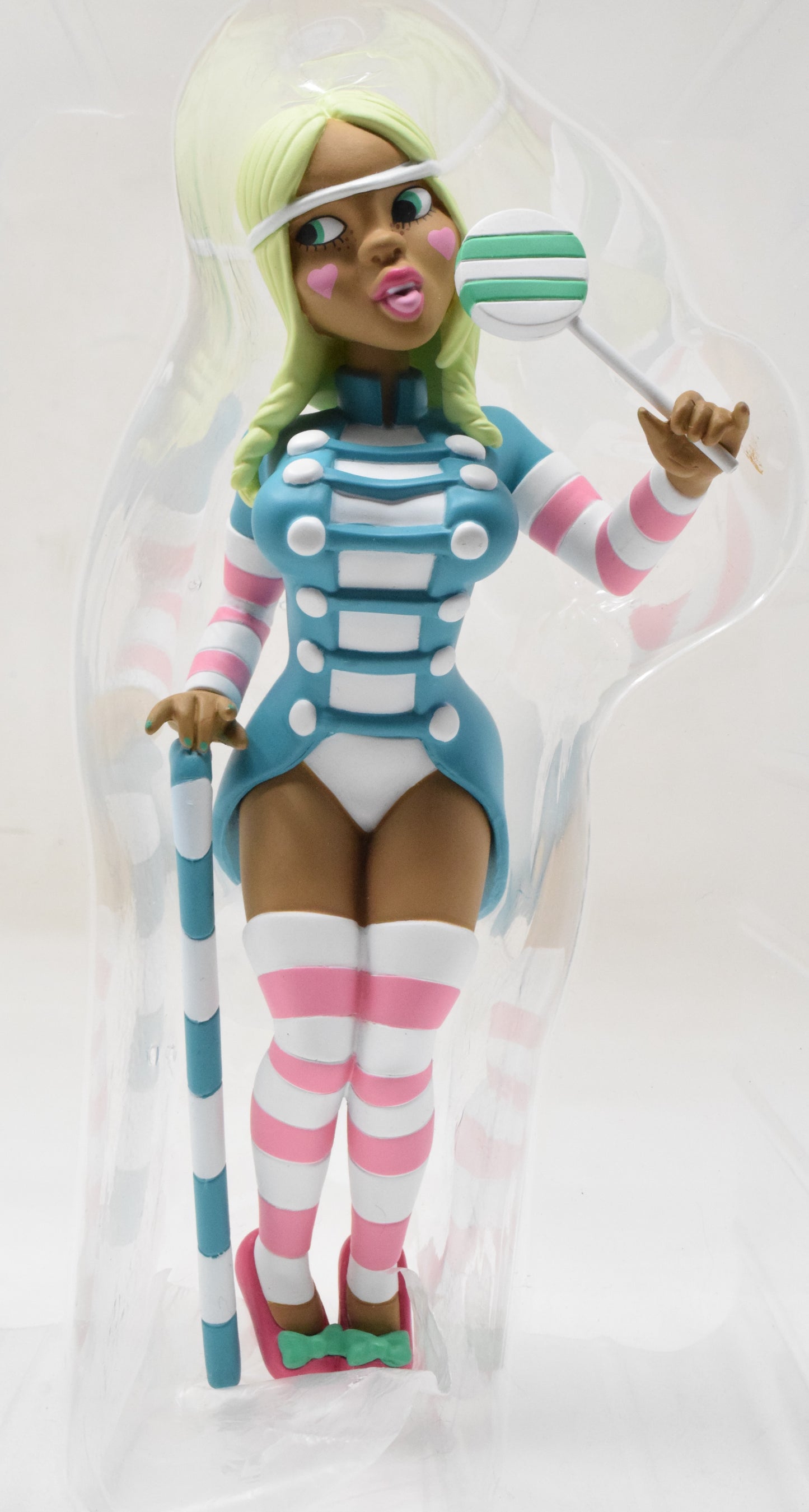 Jeanette Claude Fafi Vinyl Toy Fafinette Figure 7" GGA Pin-Up Set Of 2