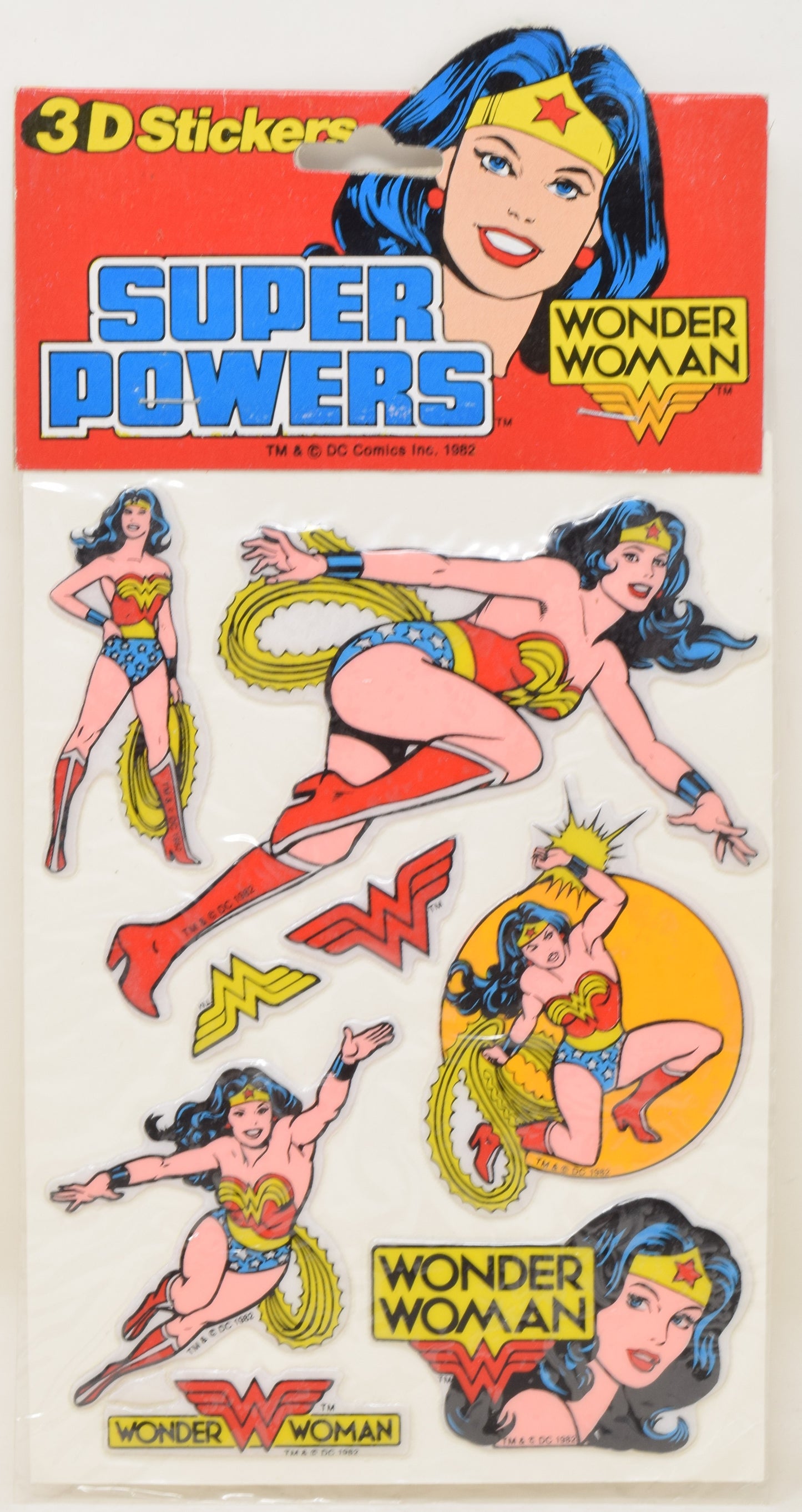 DC Super Powers Wonder Woman 3D Stickers Puffy 1982 Pin-Up GGA New