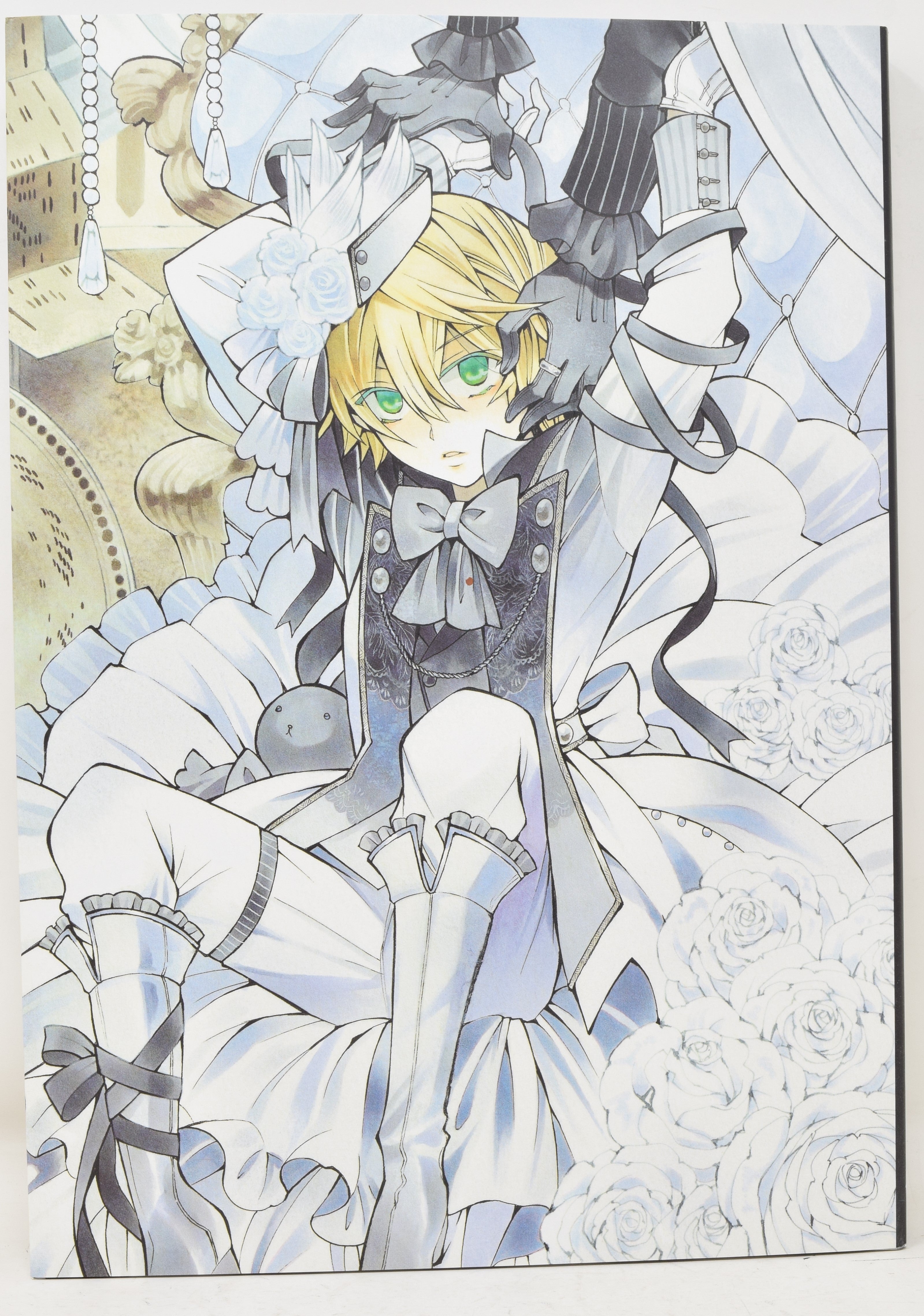 Pandora Hearts Odds Ends Artbook SC Yen Press 2009 NM Jun