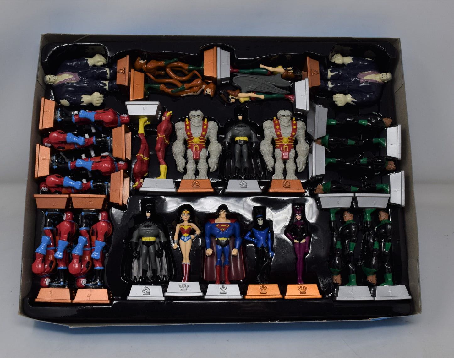 Justice League Chess Set Pressman Superman Batman Wonder Woman New