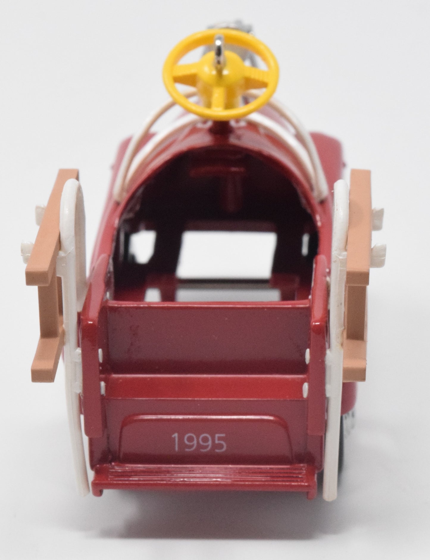 Hallmark Keepsake Murray Fire Truck Christmas Ornament 1995