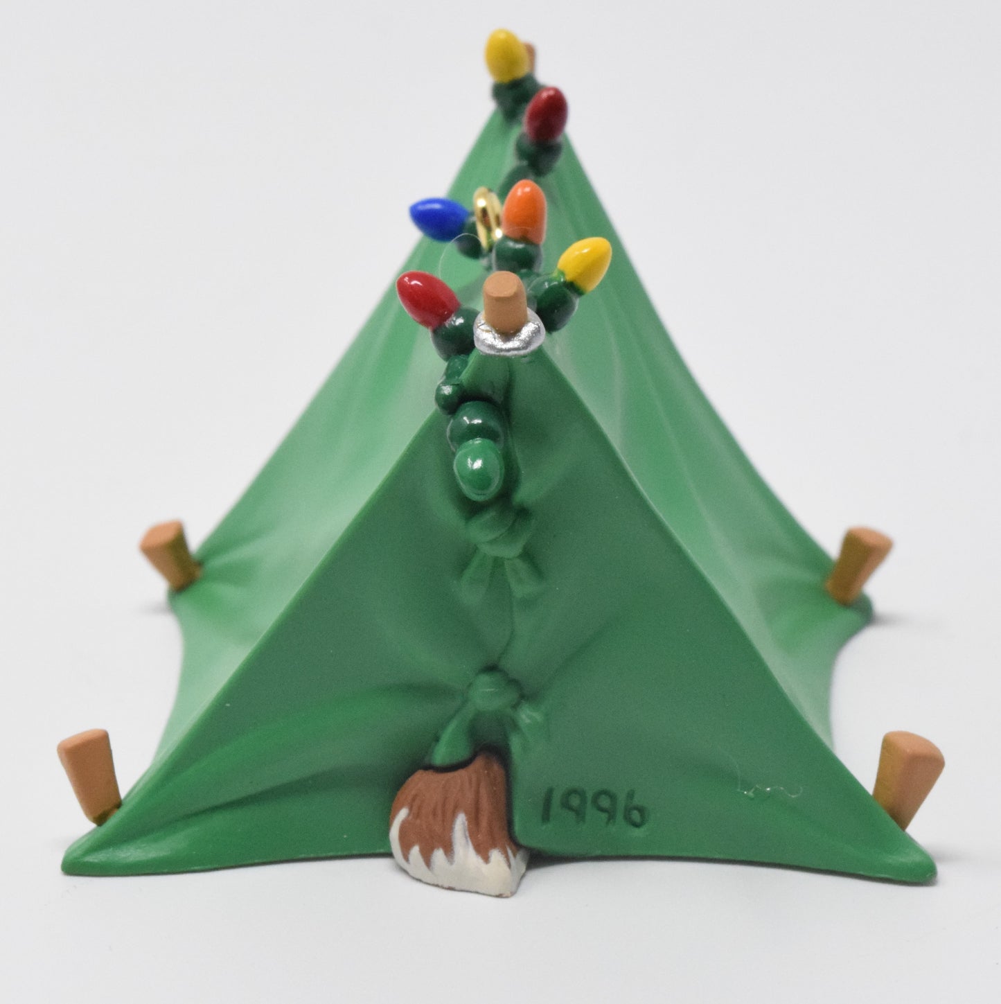 Hallmark Keepsake Pup-Tenting Christmas Ornament 1996 NIB