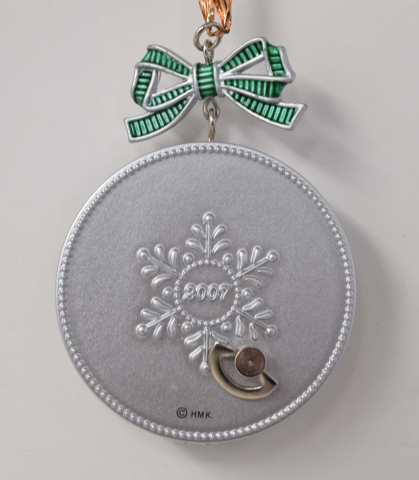 Hallmark Keepsake Ornament Loving Memory Locket Photo Frame Christmas Tree 2007 NIB