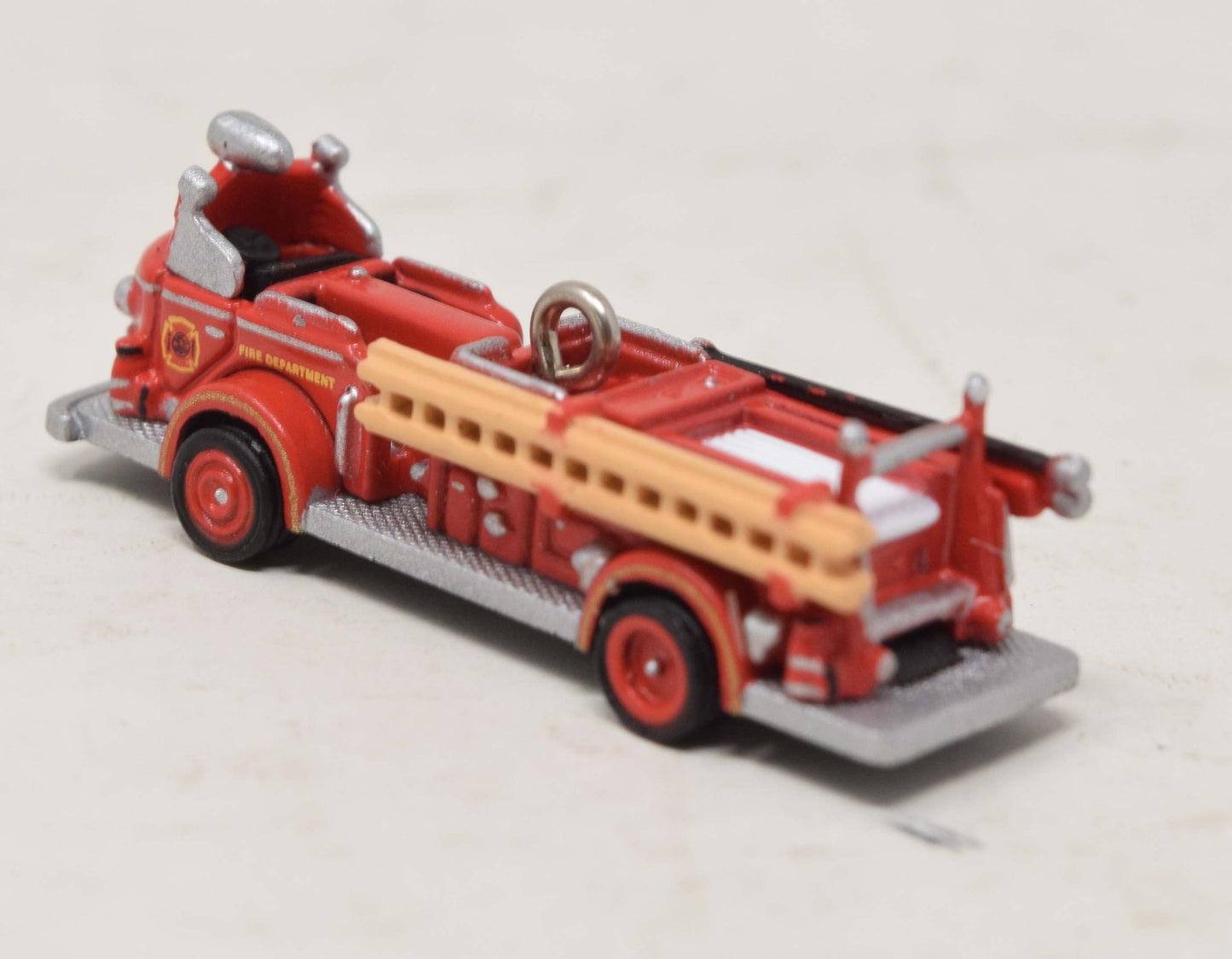 Hallmark Keepsake Ornament American LaFrance 700 Pumper Firetruck Christmas Tree 2005 NIB