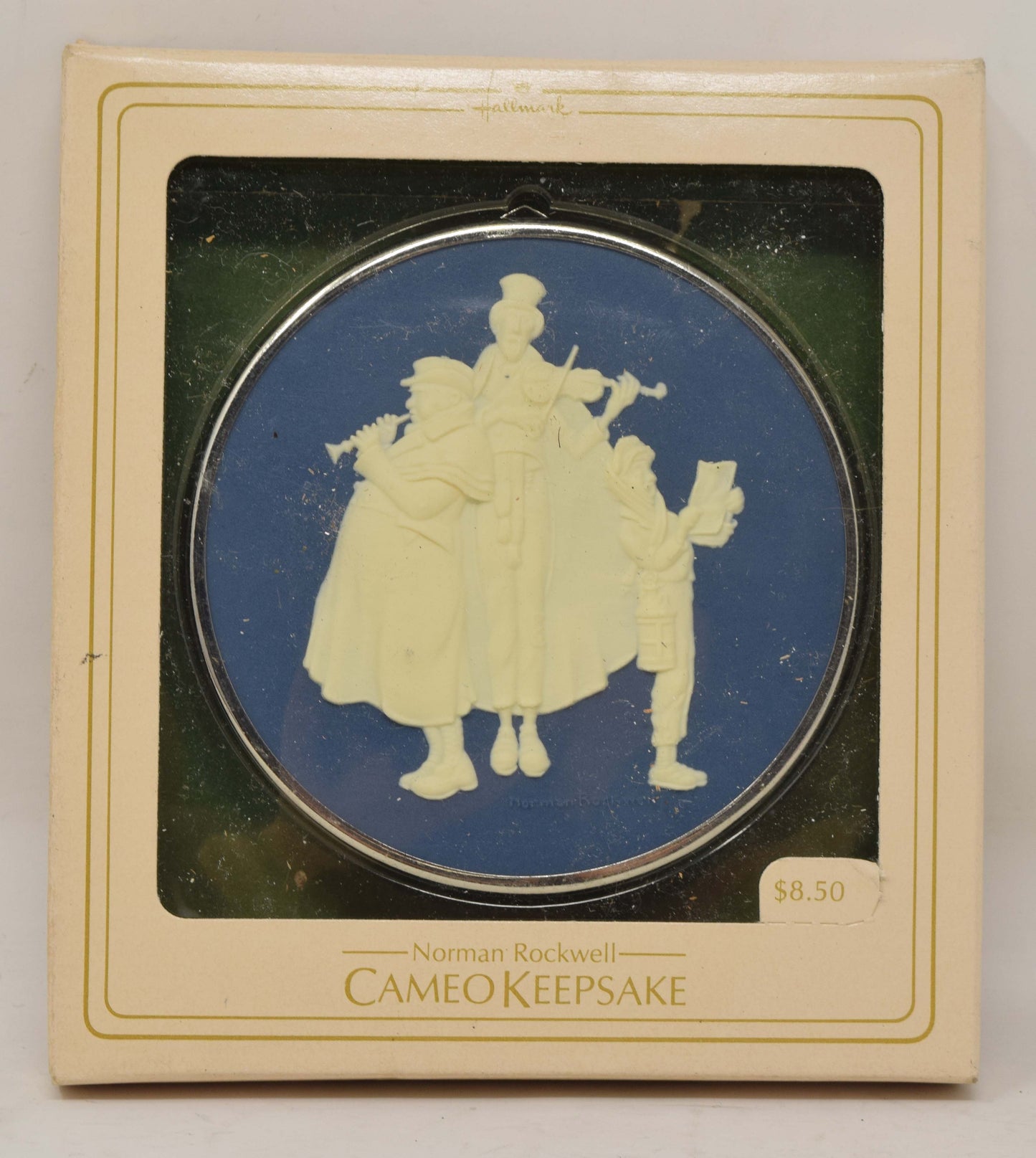 Hallmark Keepsake Ornament Norman Rockwell Cameo Christmas Tree 1983 NIB