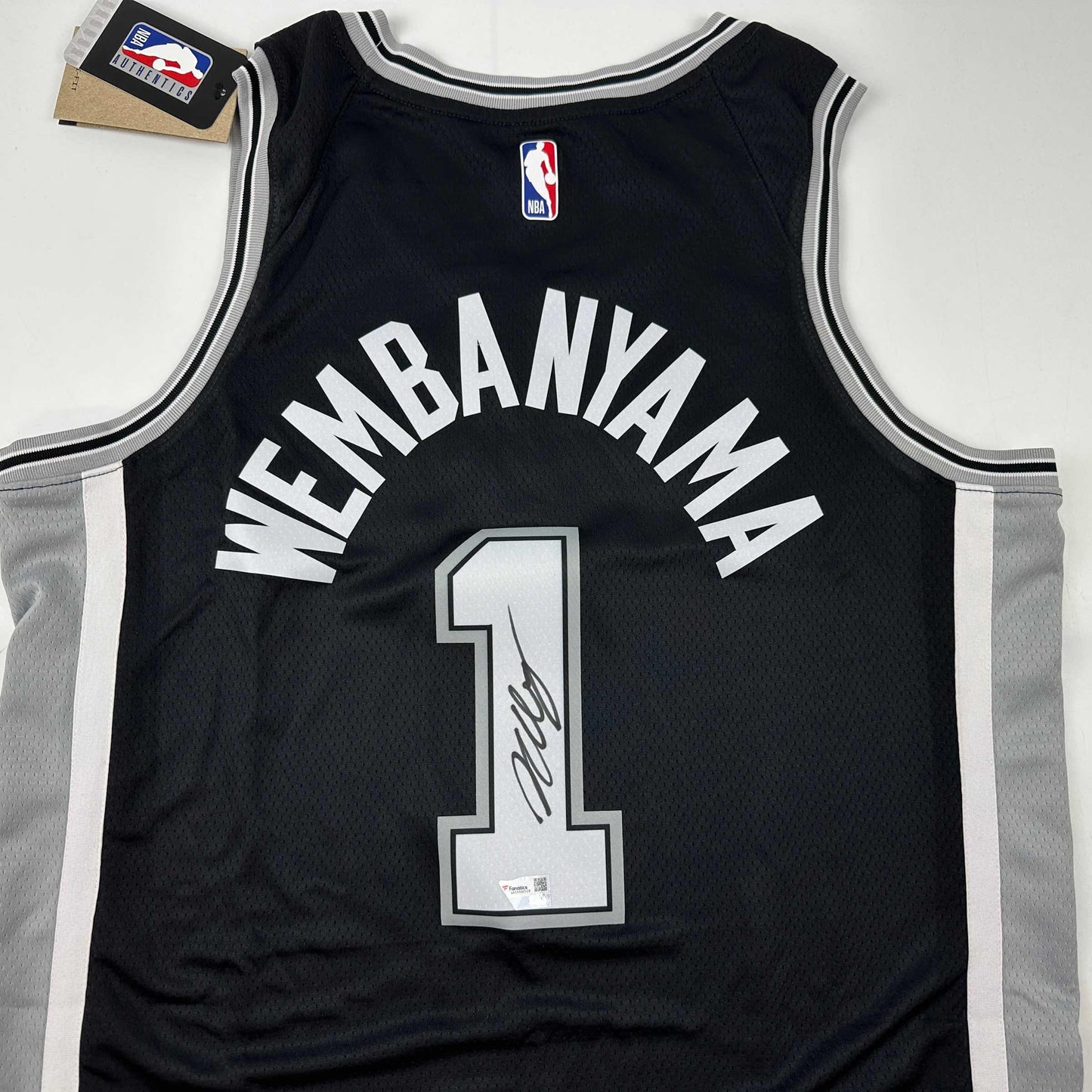 Autographed/Signed Victor Wembanyama San Antonio Spurs Black Authentic Swingman Basketball Jersey Fanatics COA