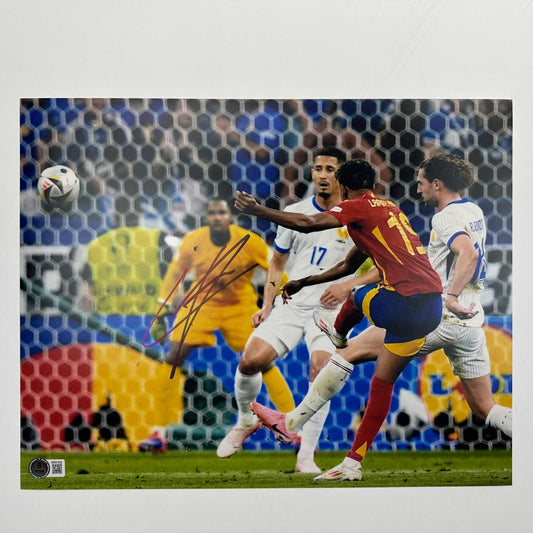 Autographed/Signed Lamine Yamal Spain 11x14 Soccer World Cup Photo Beckett BAS COA #5