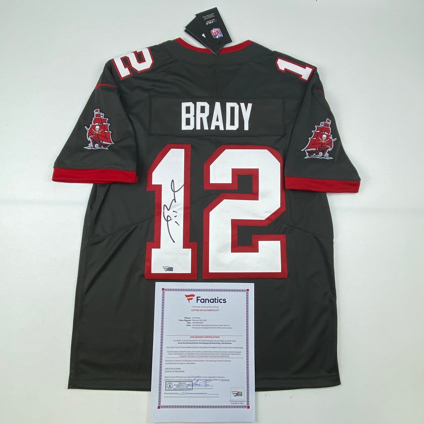 Autographed/Signed Tom Brady Tampa Bay Buccaneers Pewter Grey Authentic Nike Limited Football Jersey Fanatics COA/LOA - Golden Apple Comics