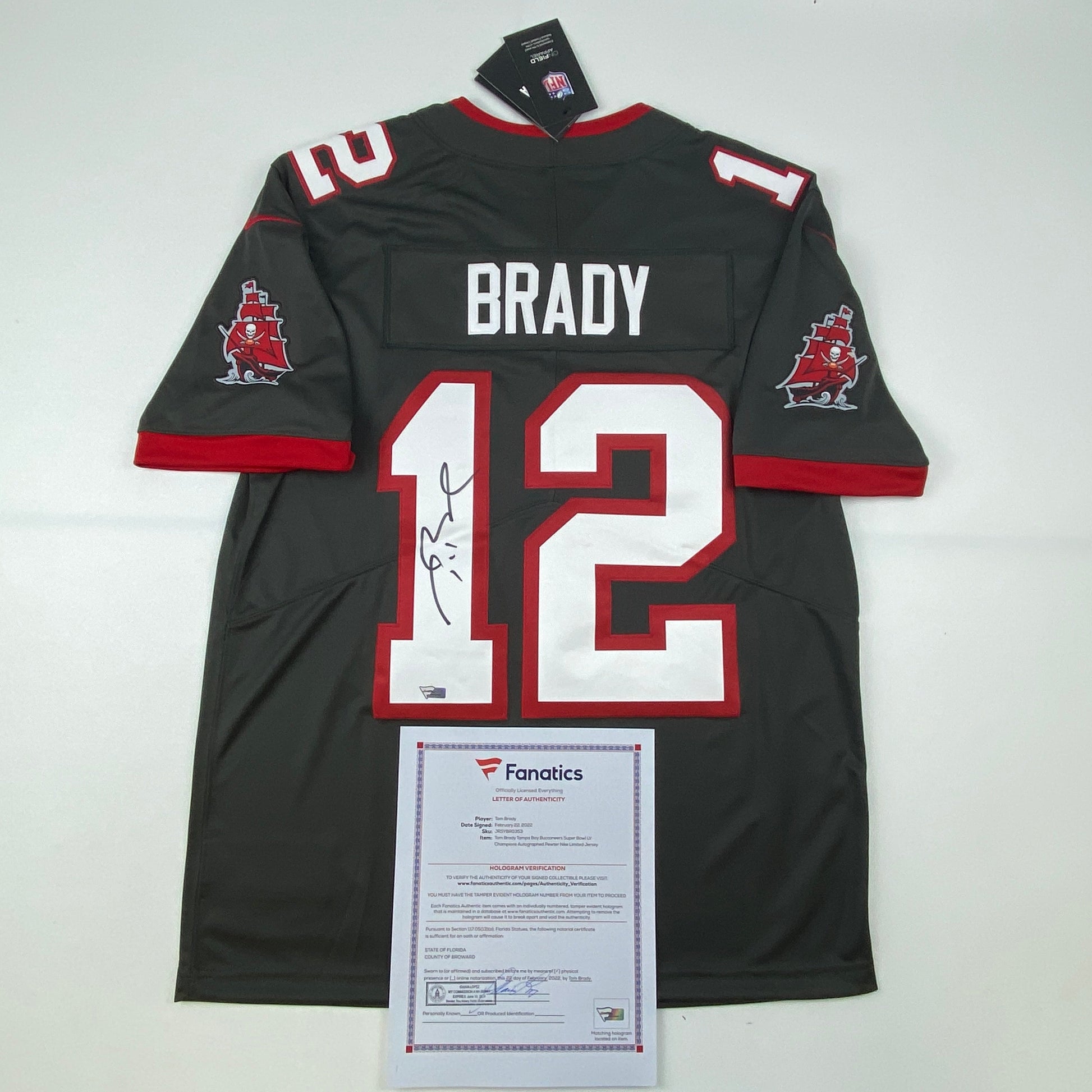 Autographed/Signed Tom Brady Tampa Bay Buccaneers Pewter Grey Authentic Nike Limited Football Jersey Fanatics COA/LOA - Golden Apple Comics