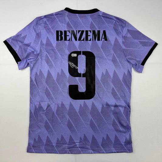 Autographed/Signed Karim Benzema Real Madrid 2022-23 Purple Soccer Jersey Beckett BAS COA
