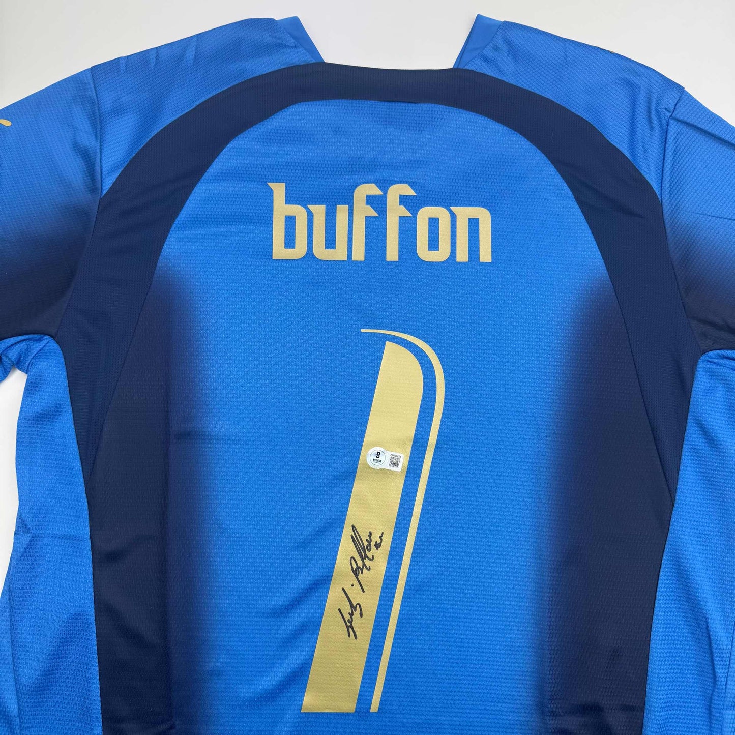Autographed/Signed Gianluigi Buffon Italy Blue Soccer Futbol Jersey Beckett BAS COA