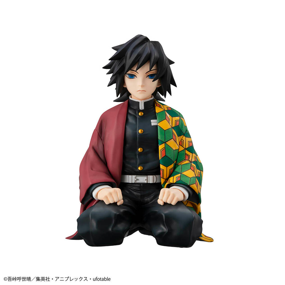 GEM Series: Demon Slayer: Kimetsu no Yaiba - Palm Size Giyu Tomioka Figure (With Gift) - Golden Apple Comics