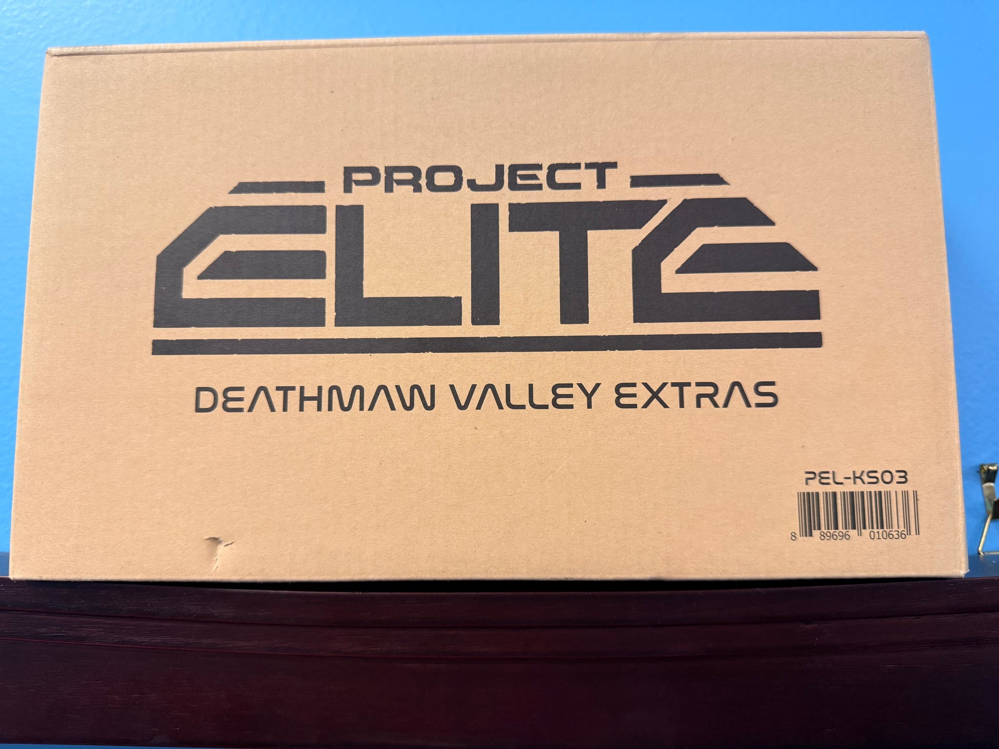 Project Elite: Deathmaw Valley Extras - Kickstarter Exclusive - Golden Apple Comics