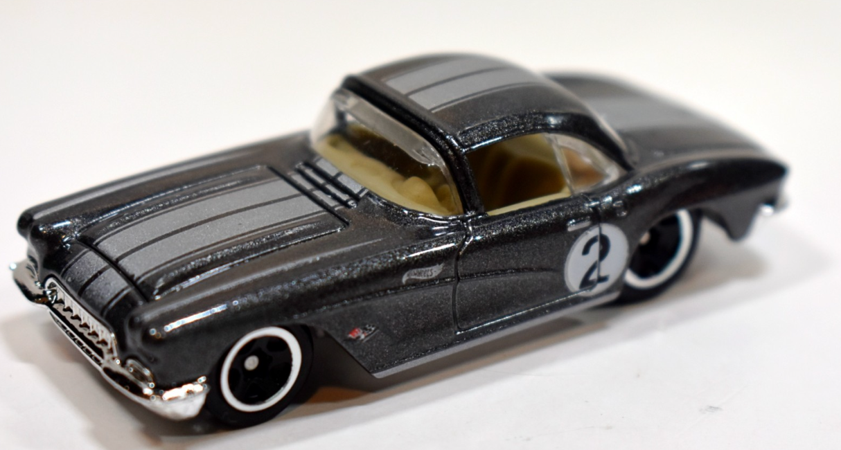 HW: Then and Now, '62 Corvette (BLK) (5/10)