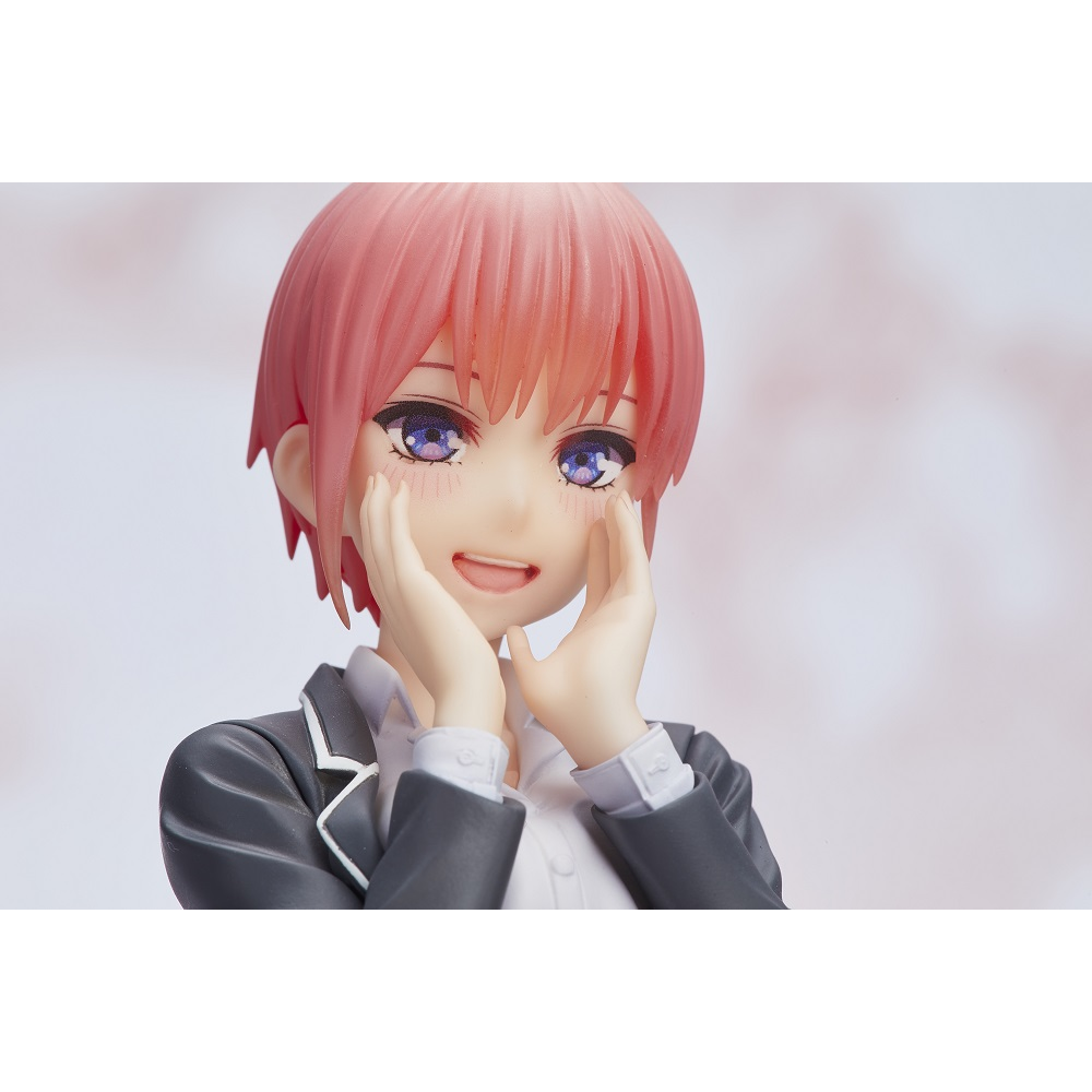 Taito: The Quintessential Quintuplets - Nakano Ichika (Uniform Ver.) Coreful Figure - Golden Apple Comics