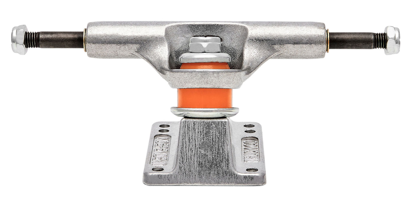 INDEPENDENT STAGE 11 POLISHED T-HANGER 109MM SKATEBOARD TRUCKS