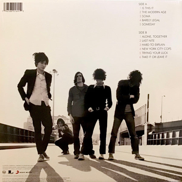 The Strokes Is This It (Exclusive Red) [Import] [Vinyl]