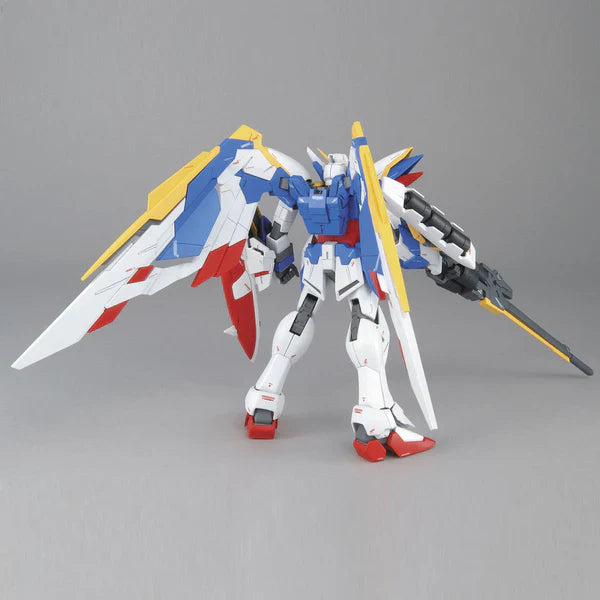 Bandai 2130873 1/100 MG Wing Gundam (Endless Waltz Version) "Gundam Wing"