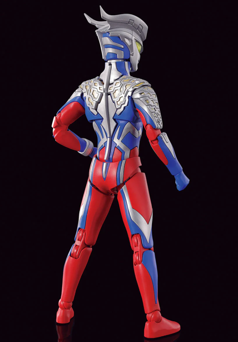 Bandai 2621336 Ultraman Zero Figure-Rise Standard