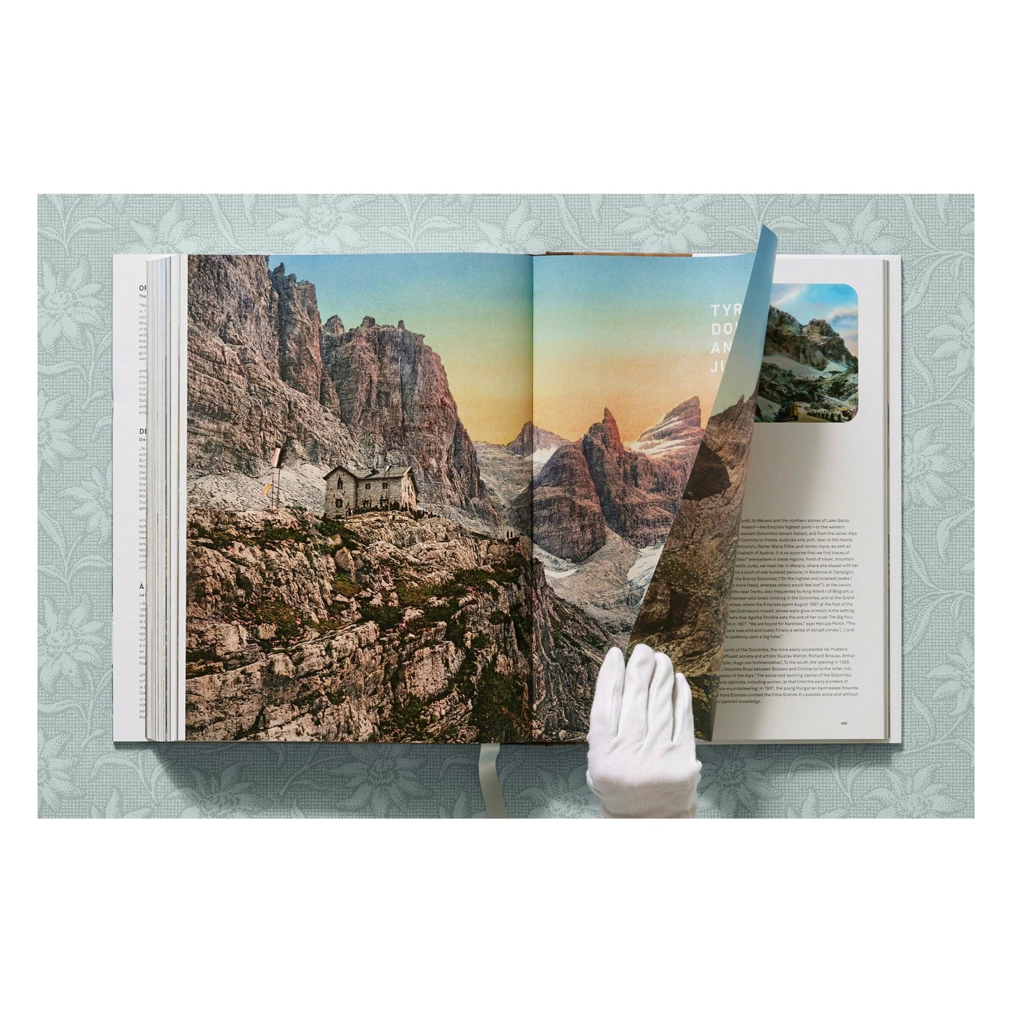 The Alps 1900. A Portrait in Color (German, French, English)