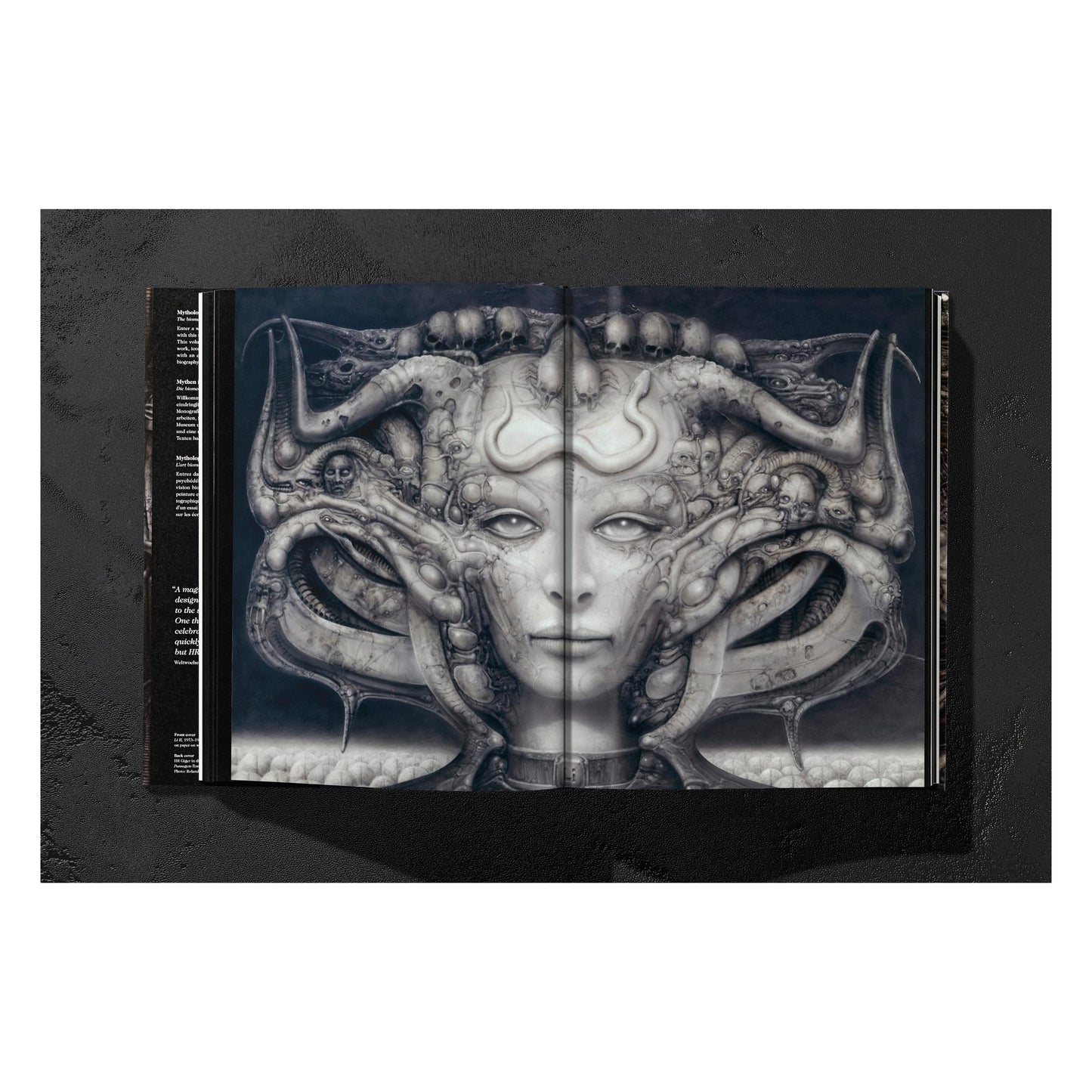 HR Giger (German, French, English)