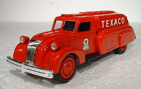 Ertl 9500T 1/34 Scale Texaco #10 1993 1939 Dodge Airflow Tanker Truck