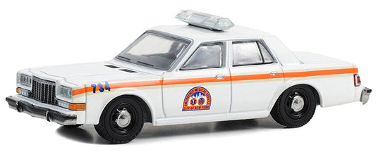 Greenlight 30444 1/64 Scale Nyc Ems - 1983 Dodge Diplomat City Of