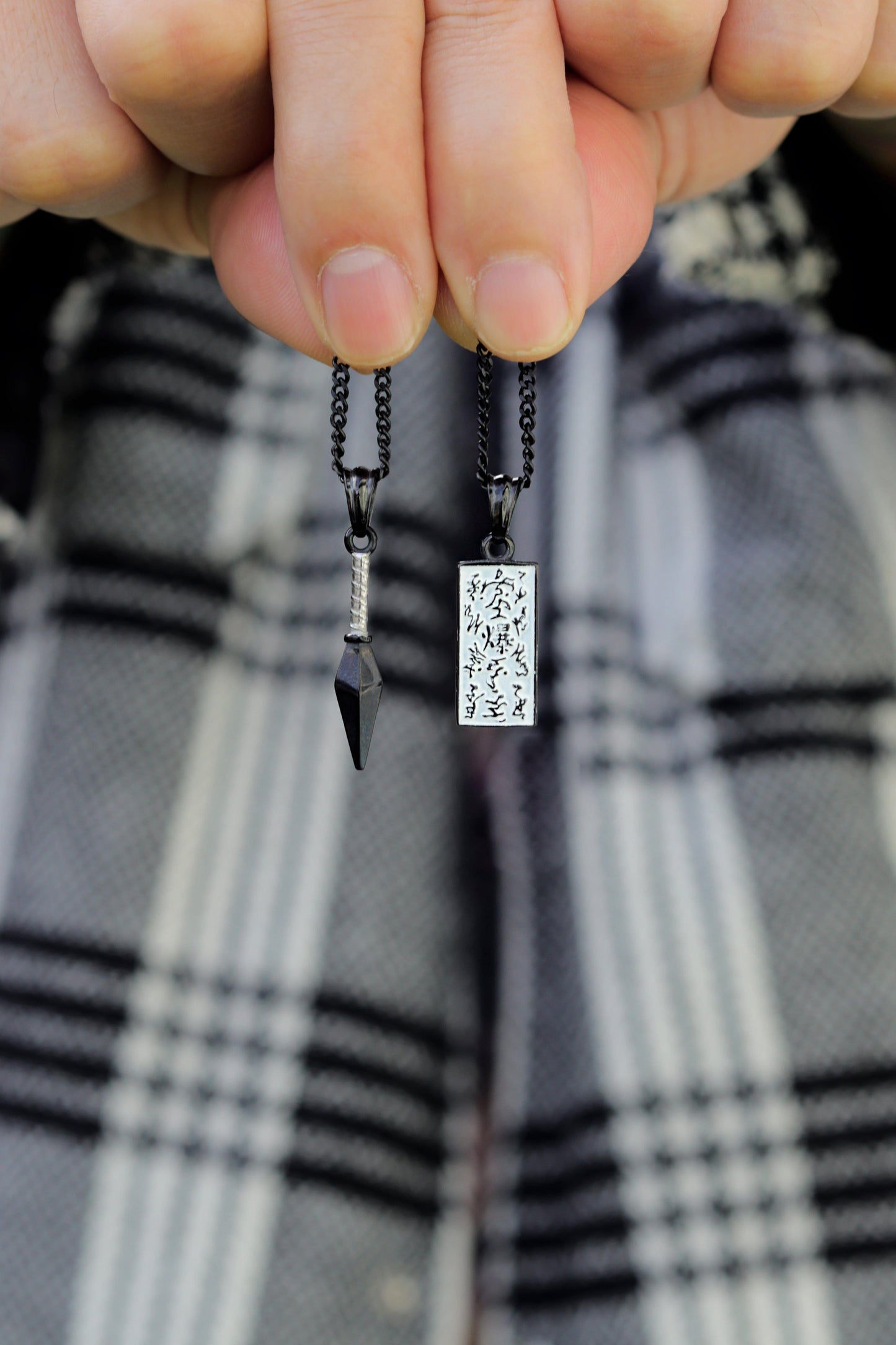 Naruto™ Paper Bomb Kunai Earrings