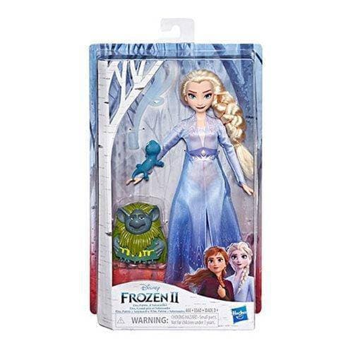 Disney  Frozen 2 Elsa Fashion Doll In Travel Outfit with Pabbie and Salamander Figures