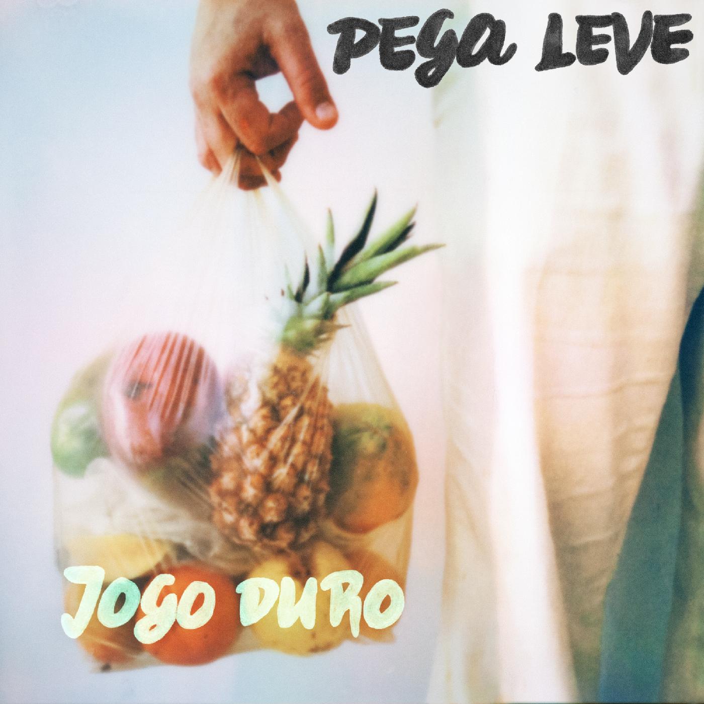 Pega Leve / De Boas (GOLD VINYL) (Vinyl) - Golden Apple Comics