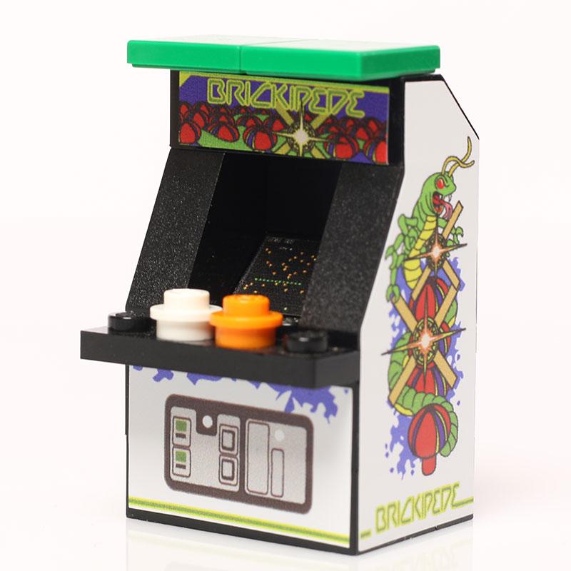 Custom Brickipede Arcade Machine made using LEGO parts - B3 Customs