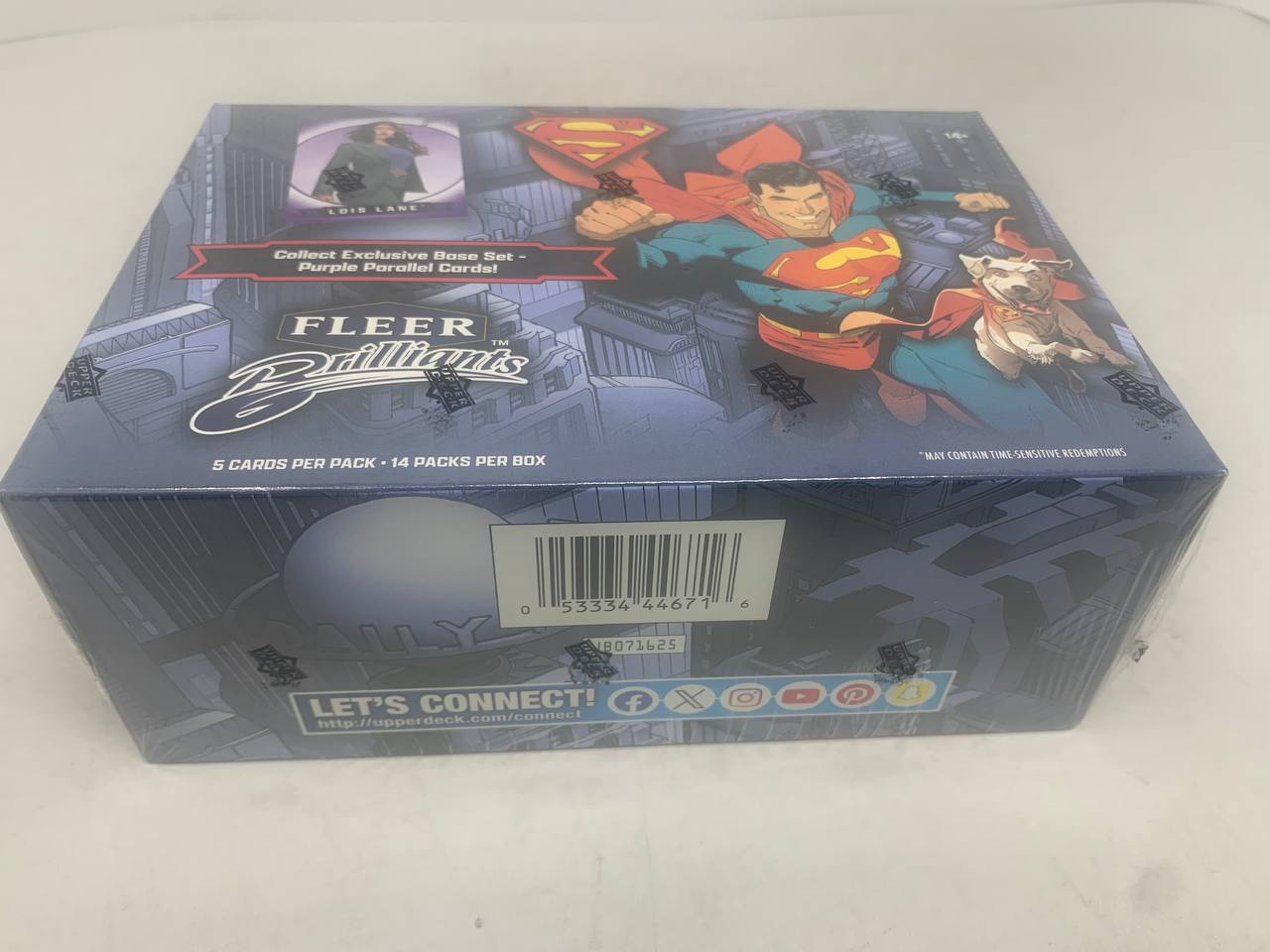 Superman Fleer Brilliants Trading Cards Upper Deck 2025 Mega Box 14 Packs - Golden Apple Comics