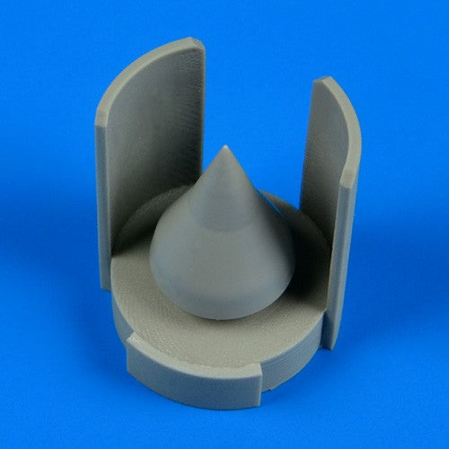 Quickboost 72420 1/72 Su7 Radome for MOV (D)