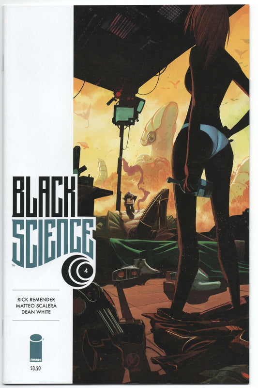 Black Science 4 A Image 2014 NM 1st Print Matteo Scalera Rick Remender