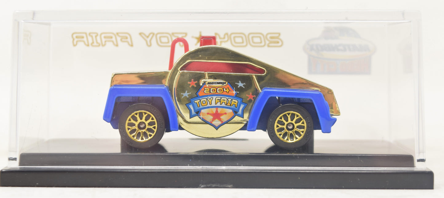 Matchbox Toy Fair 2004 Hero City Gold Whistle Car Wagon Mattel